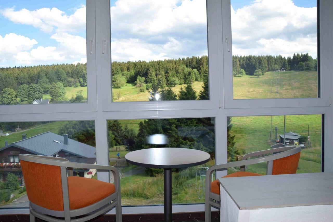 נויהאוס אם רנווג Marschalls Hotel Am Rennsteig מראה חיצוני תמונה