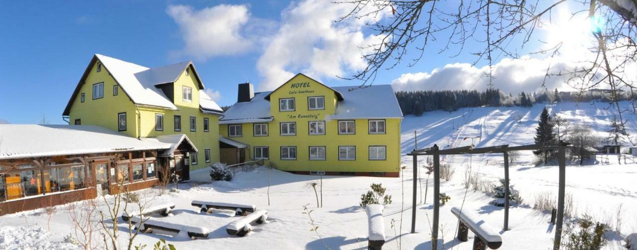 נויהאוס אם רנווג Marschalls Hotel Am Rennsteig מראה חיצוני תמונה
