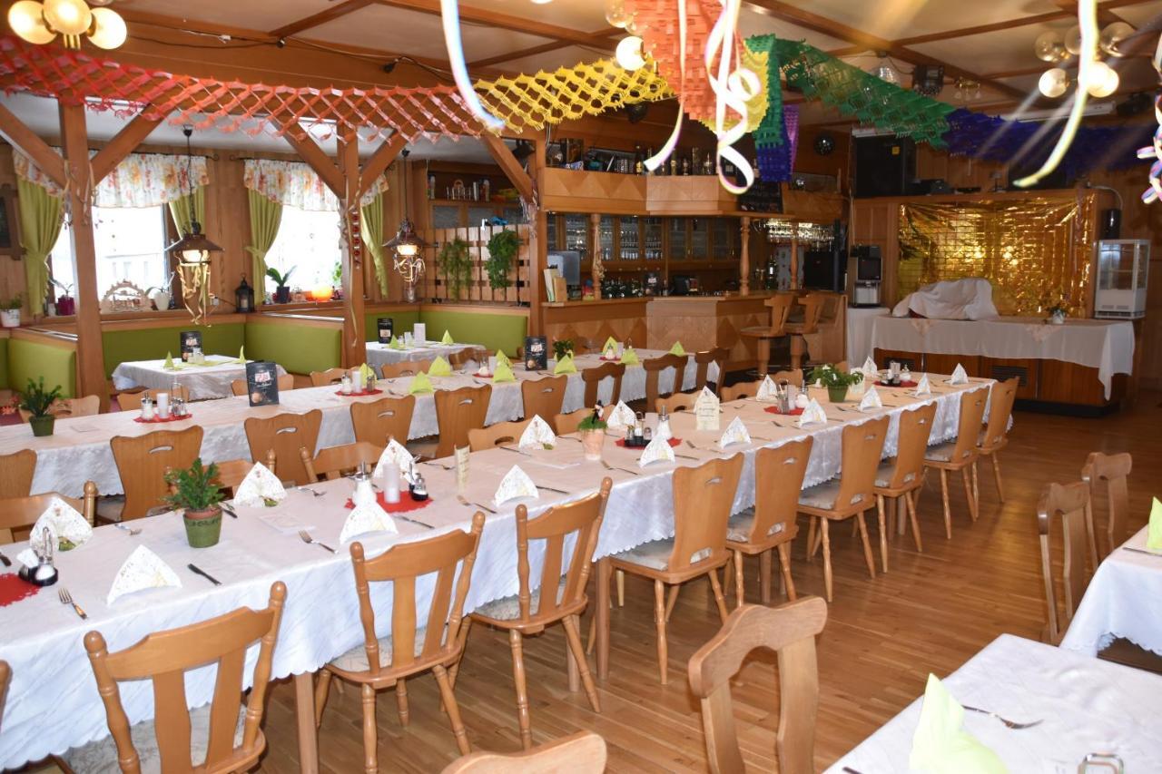 נויהאוס אם רנווג Marschalls Hotel Am Rennsteig מראה חיצוני תמונה